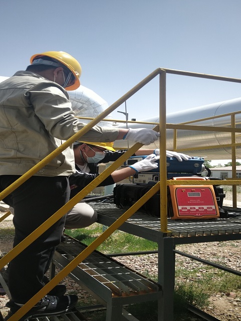 寧夏煤業集團環境監測站現場非甲烷總烴排放濃度測試